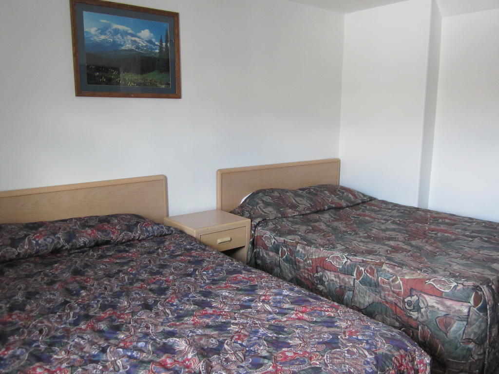 Oasis Hotel Кэш-Крик Номер фото